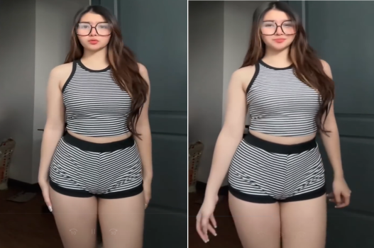Cô nàng TikTok khoe mông trong tư thế truyền thống nóng bỏng